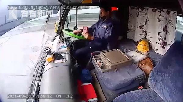 女司机开大货车视频_女司机开货车的视频_女司机开大货车视频集锦