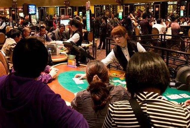 能赚现金的手机游戏_手机直接赚现金的游戏_手机直接赚现金游戏