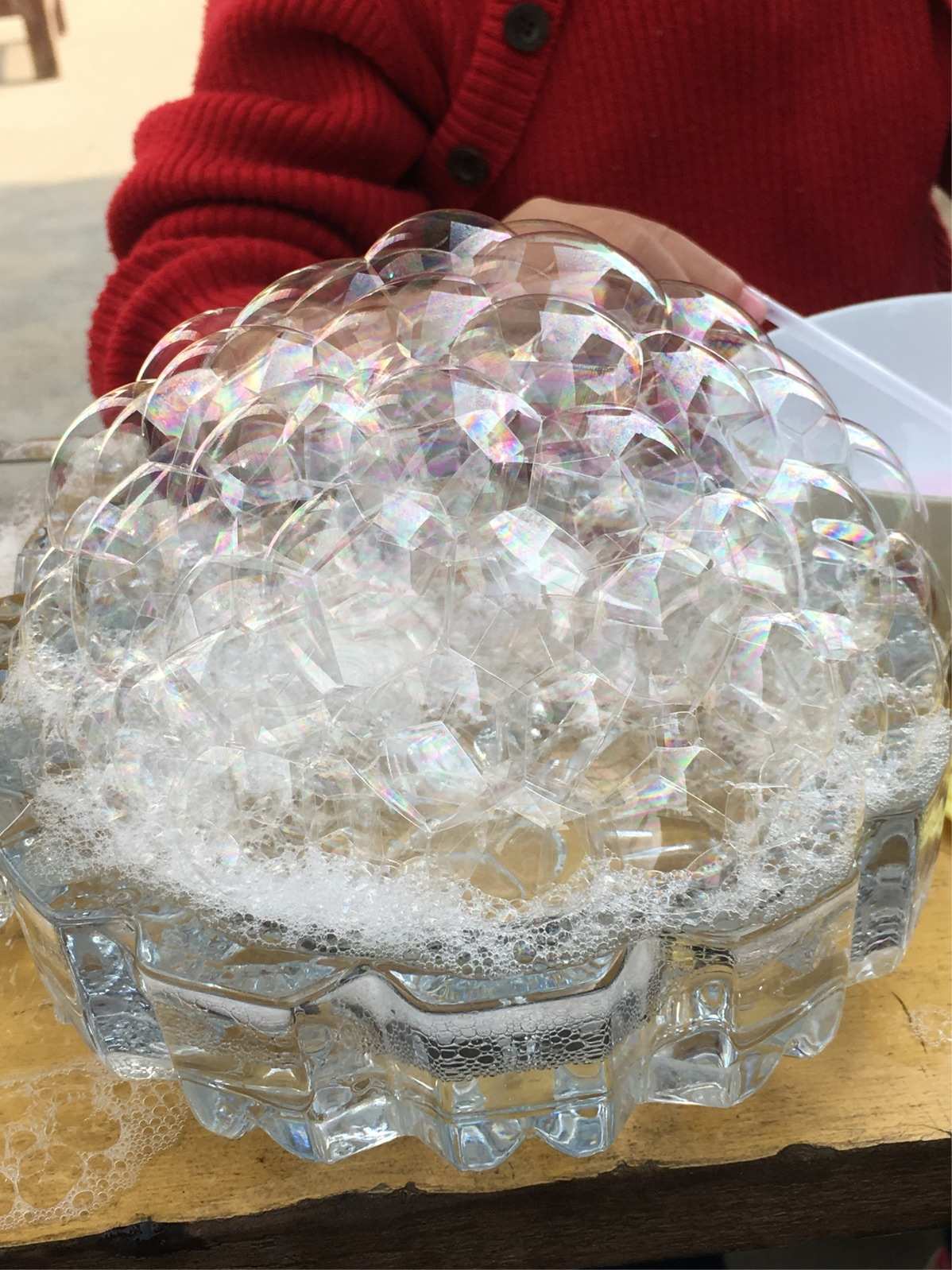 泡泡水的制作方法_泡泡水制作方法简单_吹的泡泡水制作方法