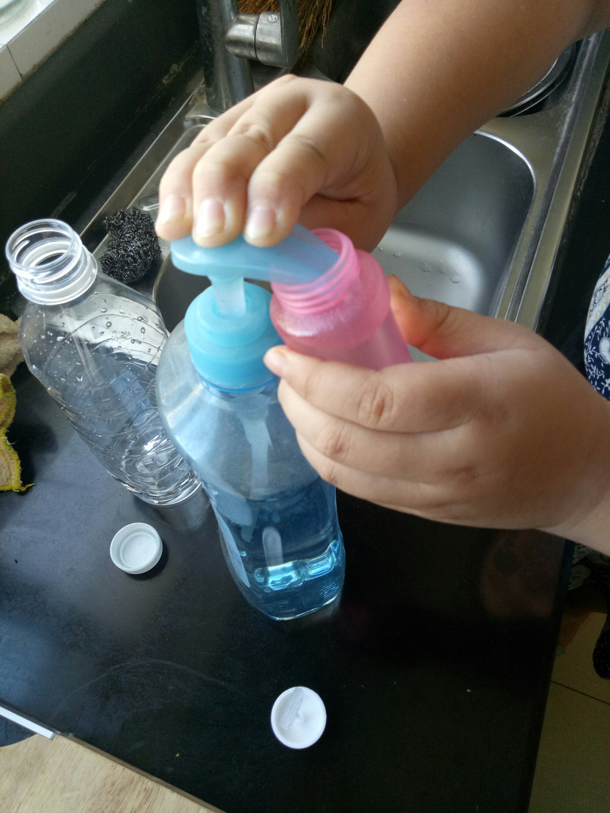 泡泡水的制作方法_吹的泡泡水制作方法_泡泡水制作方法简单