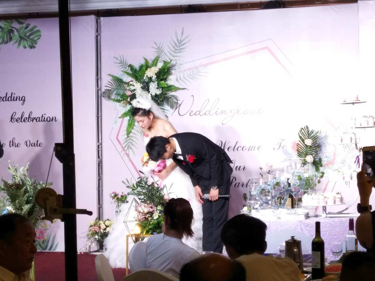 婚礼上适合的游戏_哪些歌曲适合婚礼播放_适合婚礼播放的歌曲
