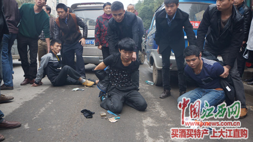 盗贼能完美网站看书吗_盗贼能完美网站看电影吗_什么网站能看完美盗贼