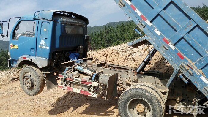 自卸_自卸三轮车_自卸翻斗车