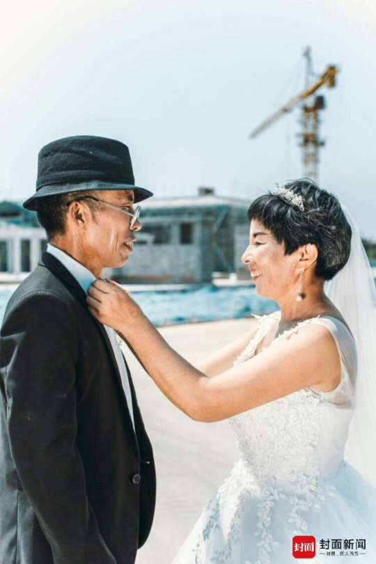 夫妻性格不合老吵架怎么办_小夫妻 老江湖_江湖子弟江湖老深宫红颜深宫凋