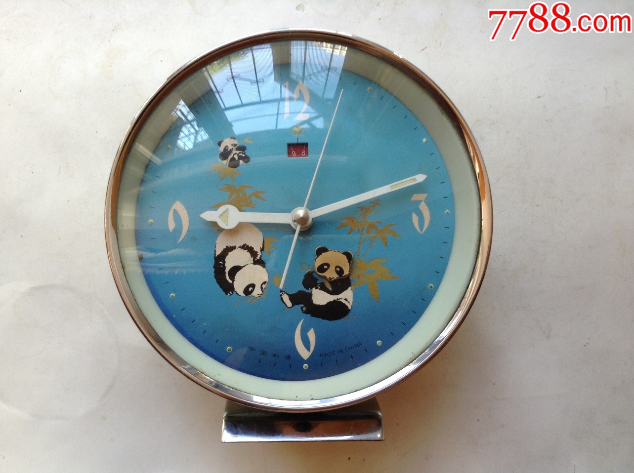 6个苹果图片恶搞苹果6_卖萌熊猫恶搞图片_天才小熊猫恶搞苹果发布会