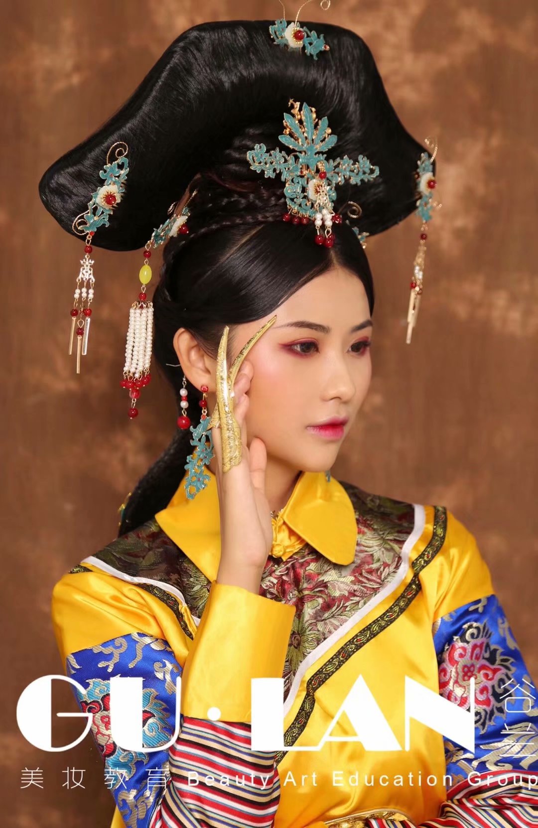 倾世皇妃换装小游戏_倾听我倾世皇妃搜狐视频播放器_倾世皇妃小说在线阅读