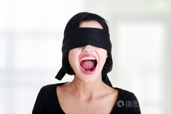 英雄救美无敌版_undefeated无敌英雄_我想看无敌英雄