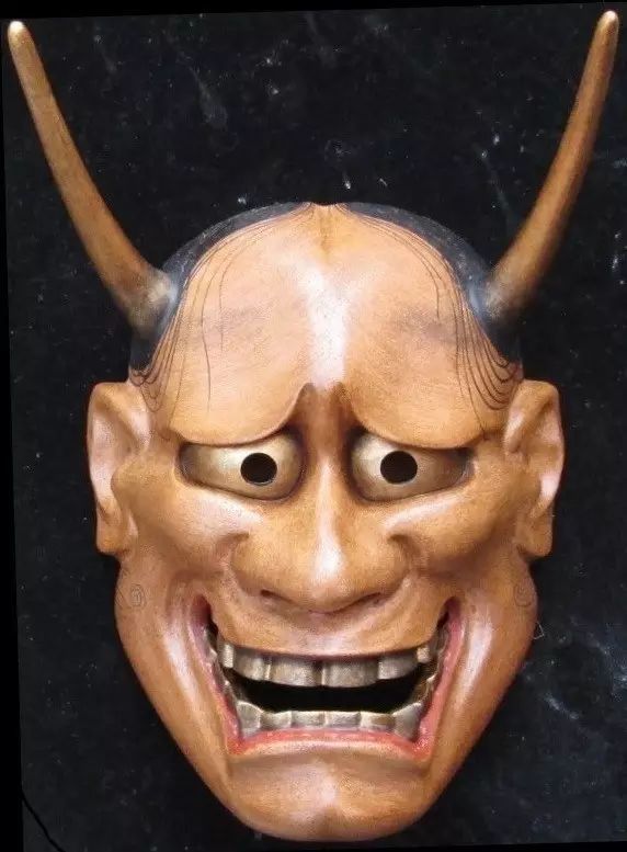 幽灵面具兽实力怎样_幽灵面具兽_幽灵面具兽剧情