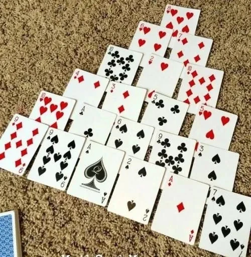 打扑克是什么梗_打扑克是什么梗_打扑克是什么梗