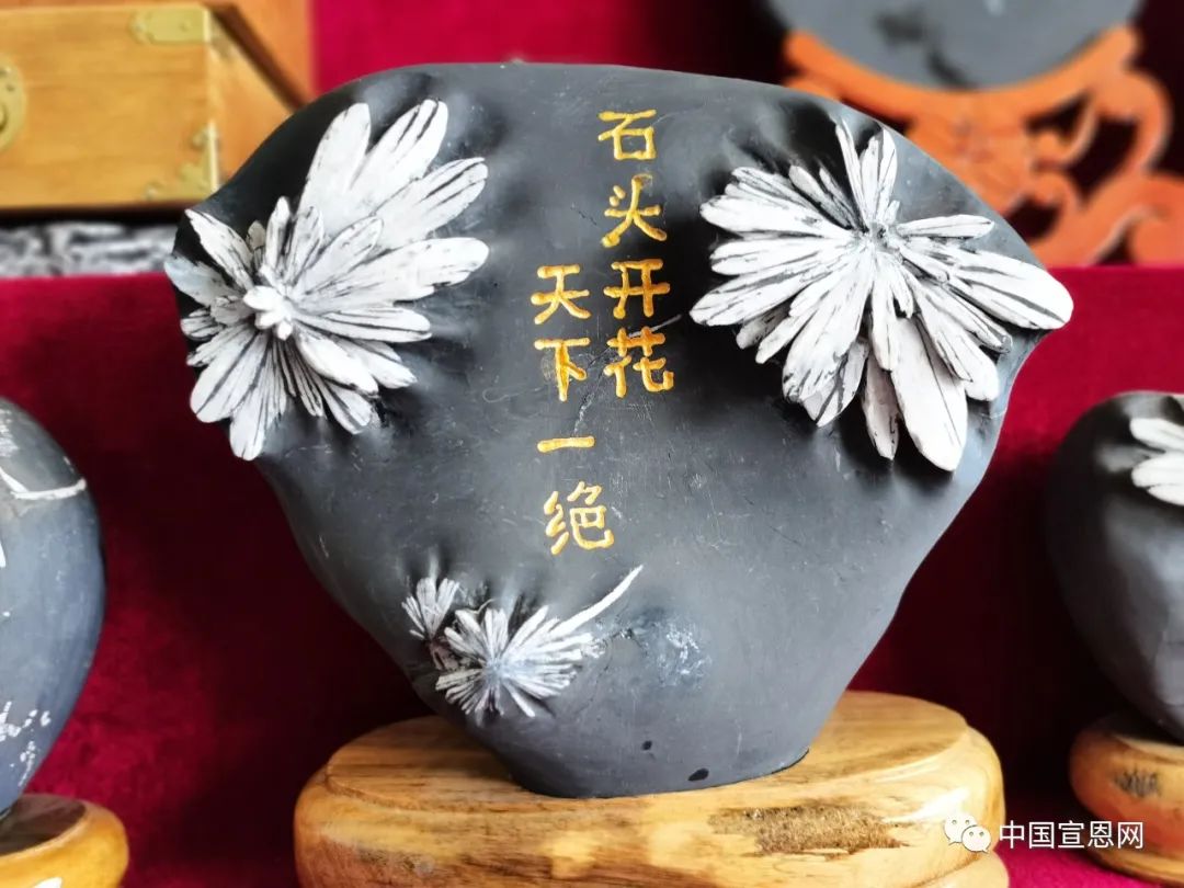 石头阅读改名叫什么了_石头阅读现在改什么名字了_石头阅读换源版官网