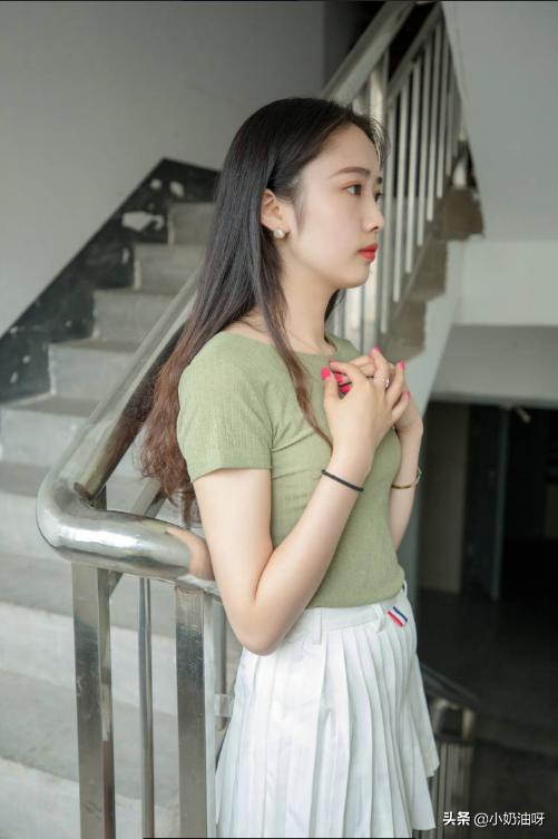 美女都想干批吗_日批美女_脱美女衣服日批视频