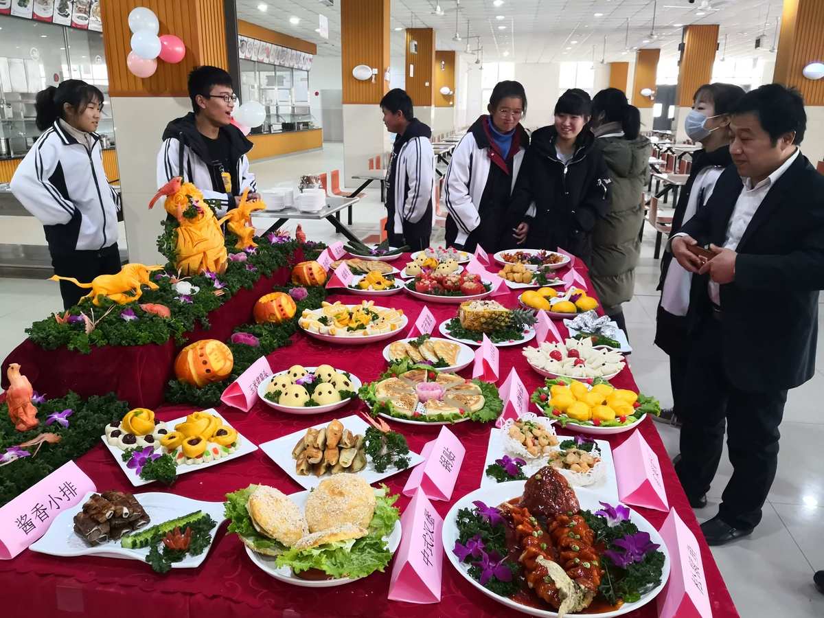 小说区都市激情校园春色_都市春色校园另类_激情都市校园春色