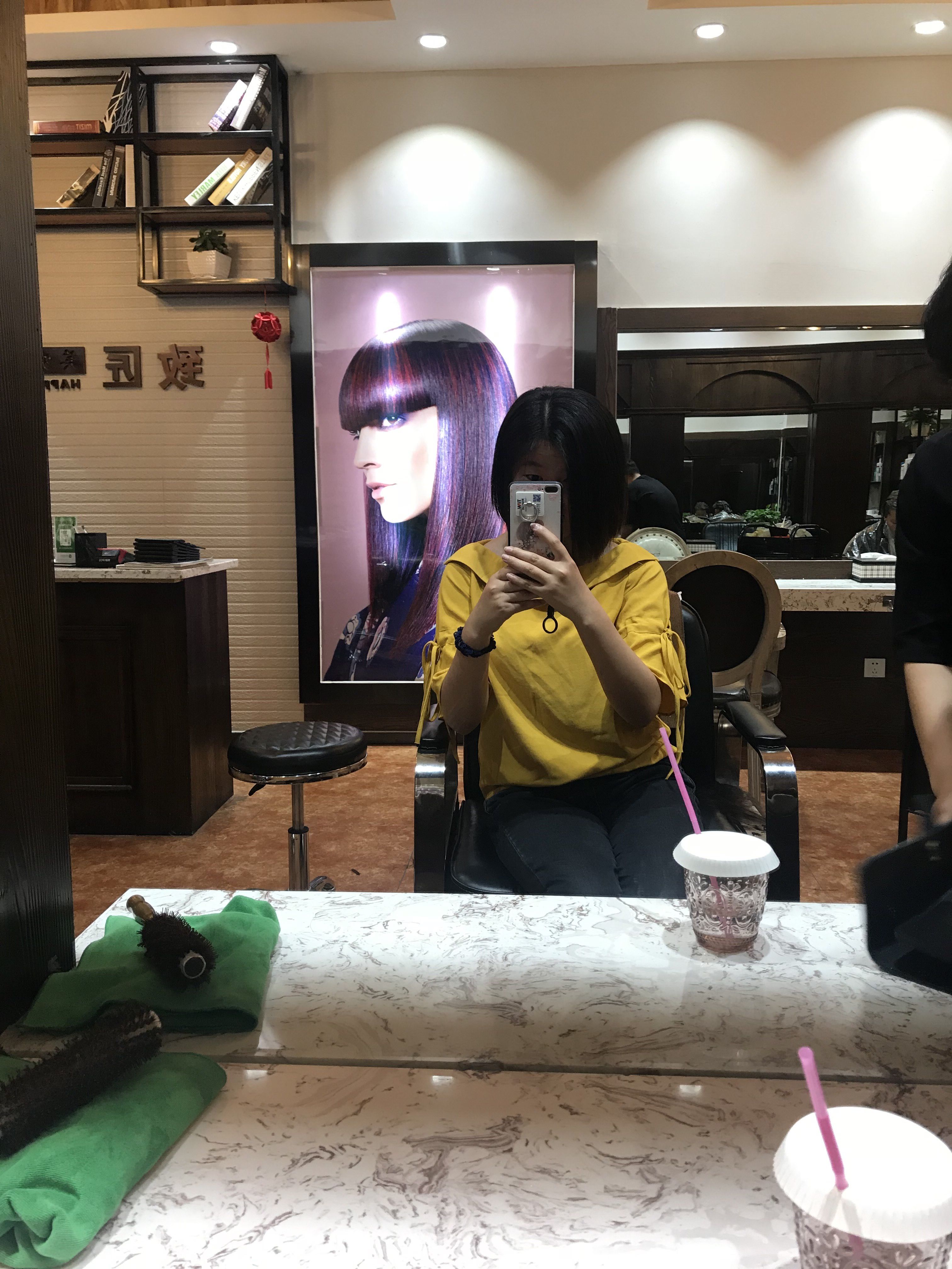 托卡美发沙龙3_日本美发沙龙装修_美发沙龙