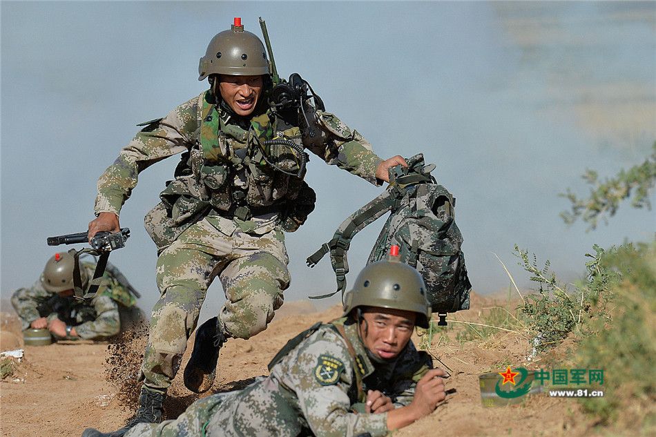 带兵打仗的游戏手机游戏_游戏打仗带兵手机版_游戏打仗带兵手机怎么玩