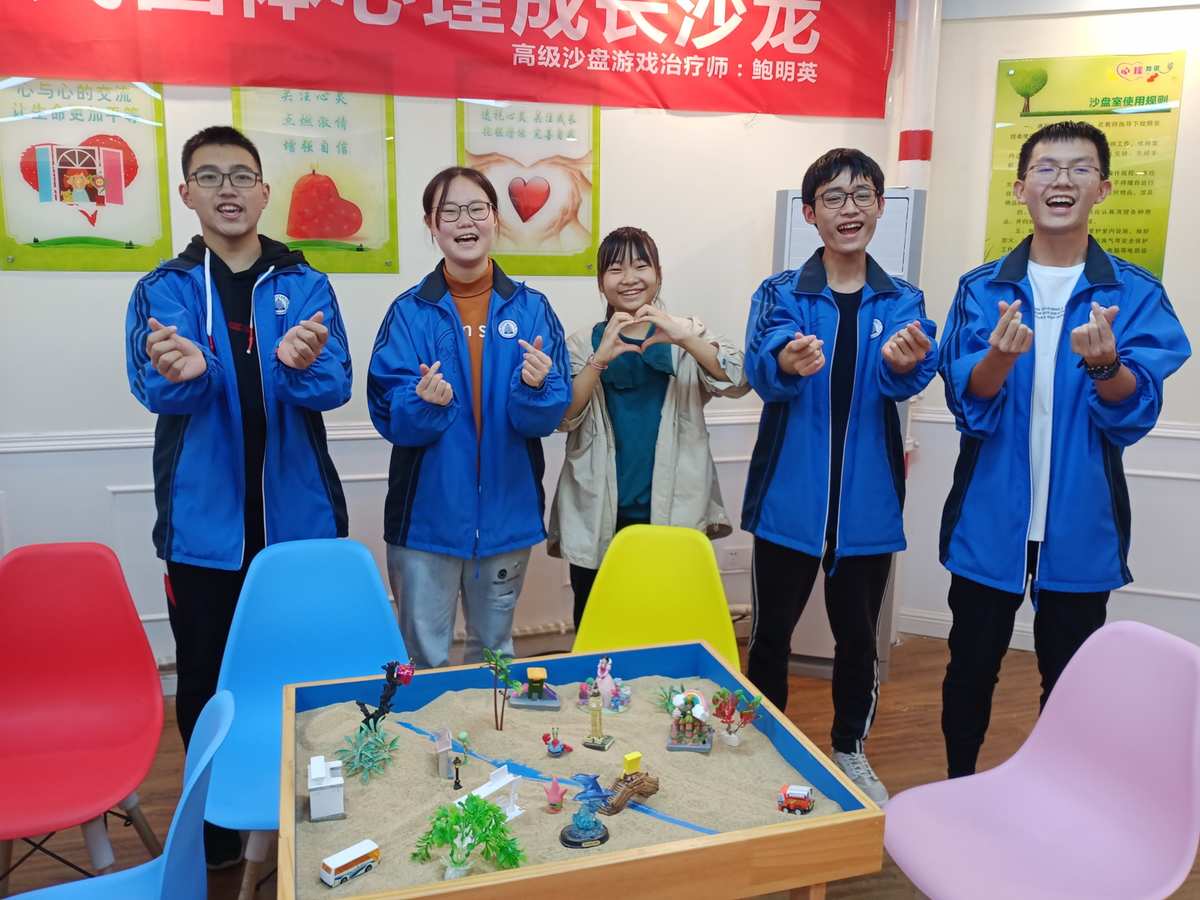 和手机游戏有关的工作_nbe手机游戏工作室_手机游戏工作室都用什么手机