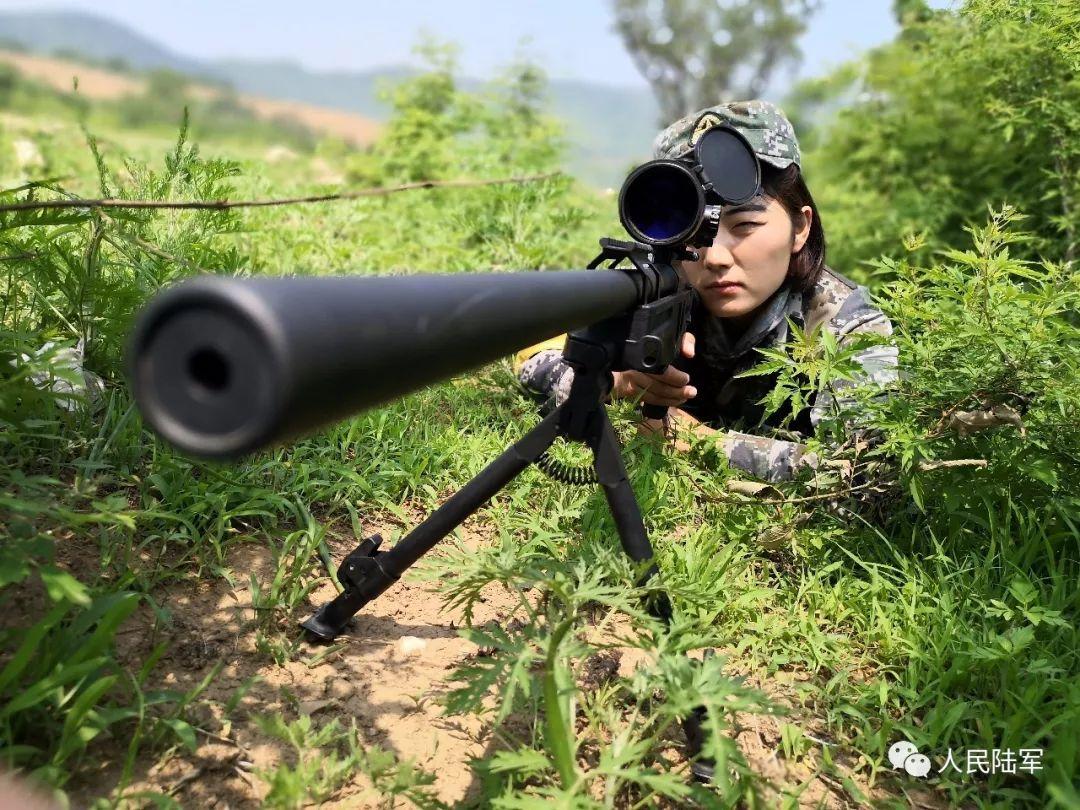 游戏射击单机像素手机推荐_单机像素射击游戏手机游戏_游戏射击单机像素手机版