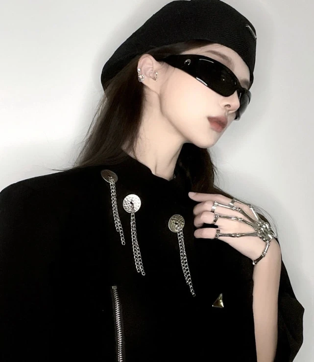 头像女撩_勾搭女人的专用高情商男头像_头像吸引女生