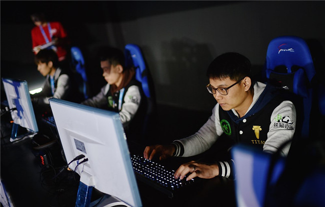 cs反击中文版下载_cs反击手机游戏_反击游戏攻略
