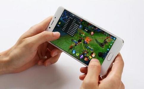 推荐手机游戏盒子_opoo游戏手机推荐_推荐手机游戏的app