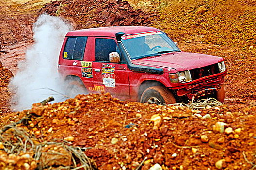 三国单机版手机游戏_mudrunner游戏手机版_单机版手机游戏