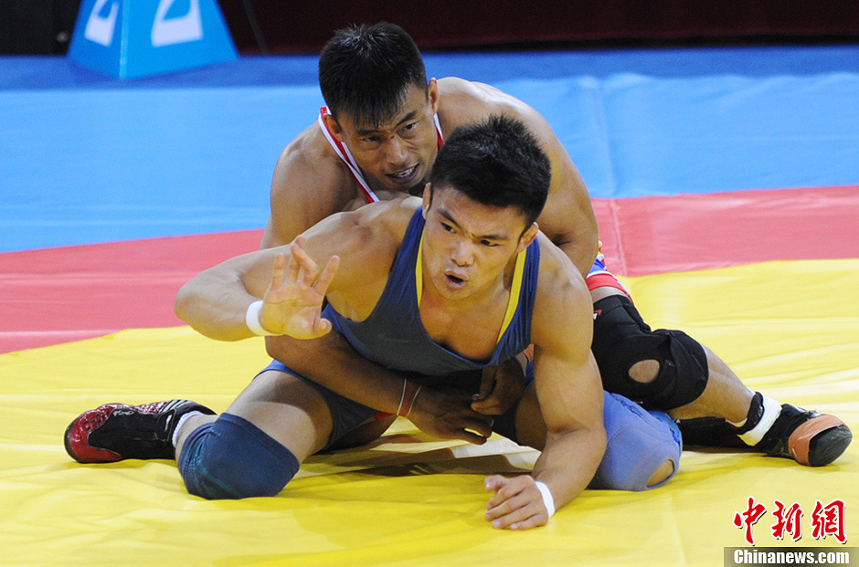 wwe摔跤手游下载_wwe摔跤游戏手机版_wwe摔跤小游戏