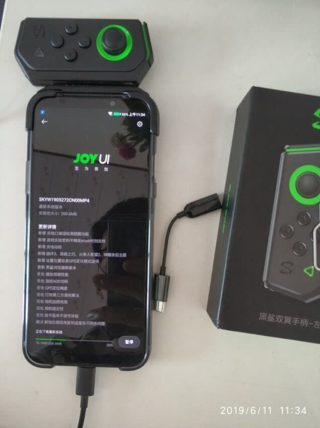 oppov3是游戏手机吗_手机游戏是用什么语言编写的_手机游戏是怎么制作的