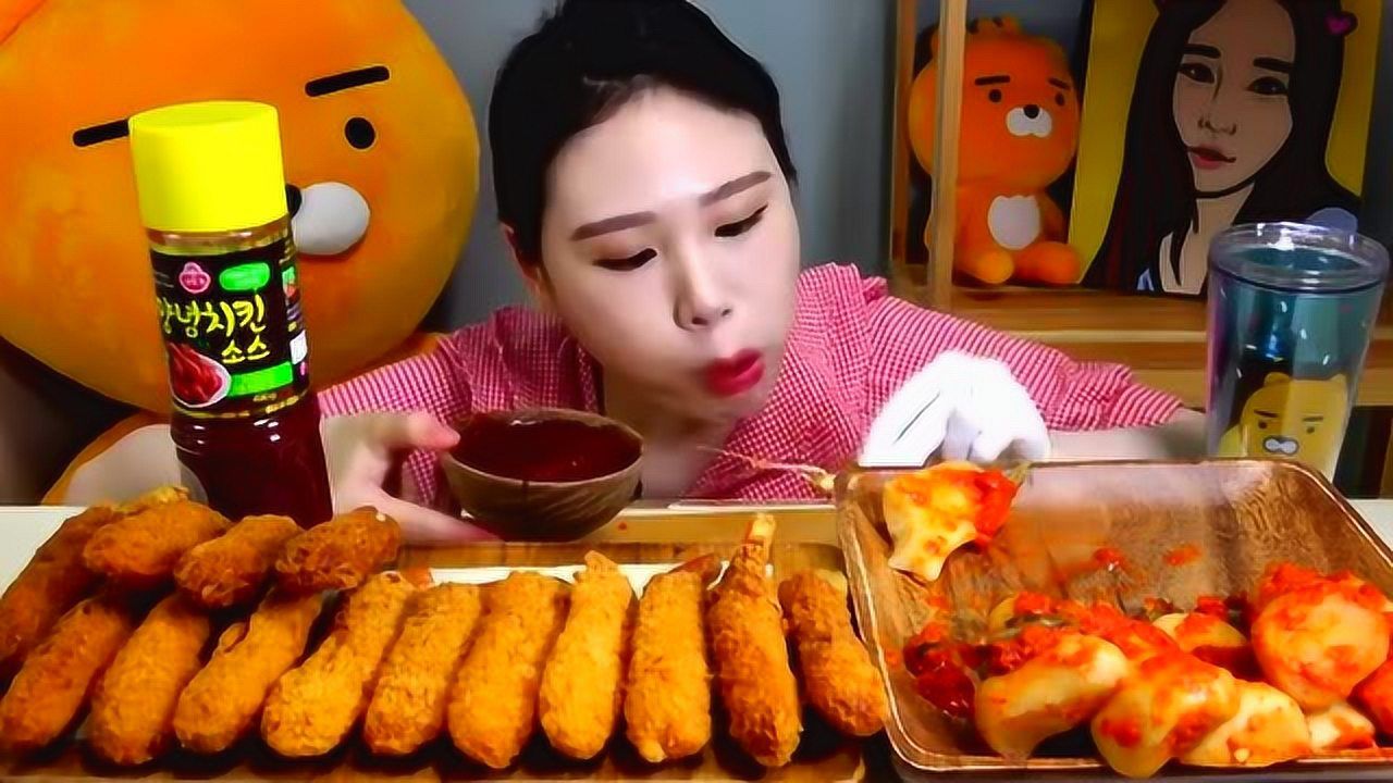 晚上刷到吃播_吃播晚上吃那么多会催吐吗_吃播一晚上吃那么多是真的吗