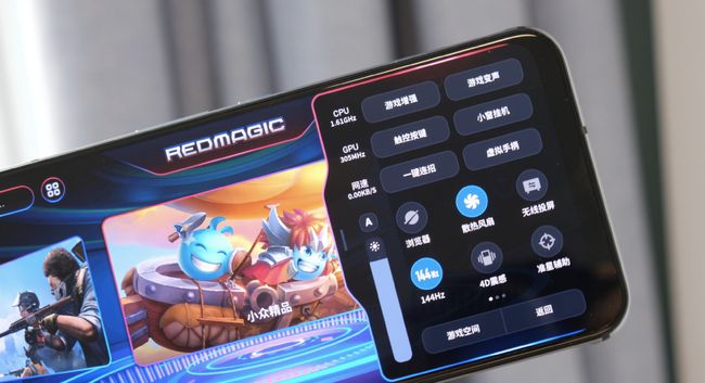 选打手机好游戏用什么软件_打手机游戏买什么手机_打游戏选哪一款手机好用