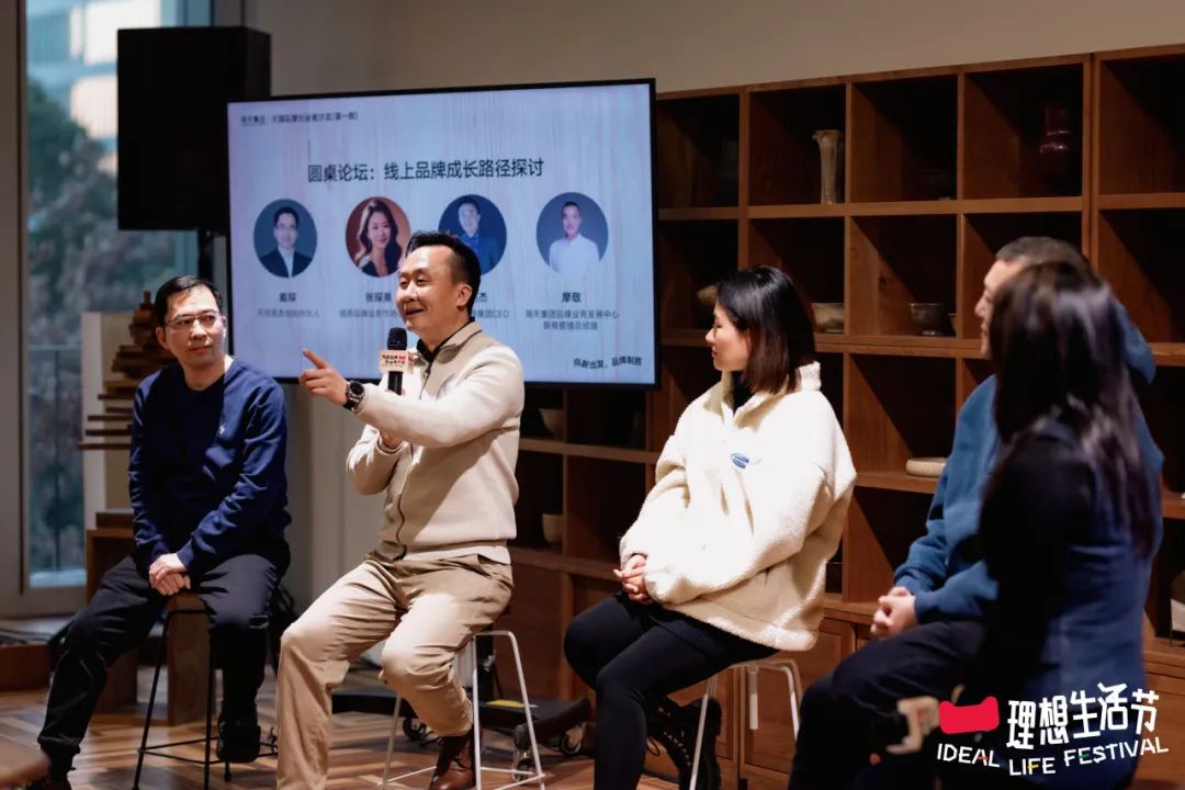 摩伽升降桌_伽摩_摩伽人体工学椅怎么样
