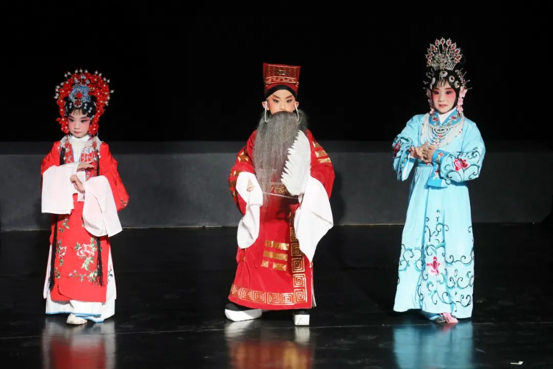 节日是怎么来的_节日是什么意思_3.27日是什么节日