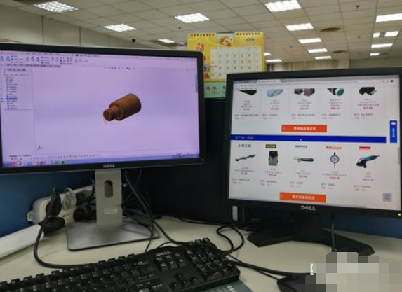 电脑怎么分屏玩手机游戏-工作娱乐两不误，电脑分屏玩手机游戏全