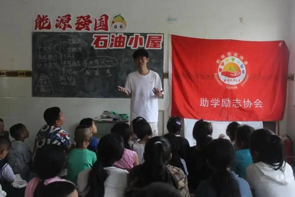 喜欢手机游戏英语_不喜欢游戏手机_喜欢手机游戏不喜欢电脑游戏