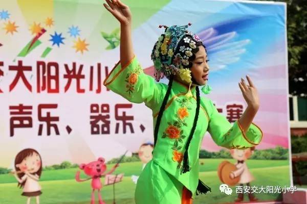 彩玲玲声大全_彩铃兰花图片_铃村彩花