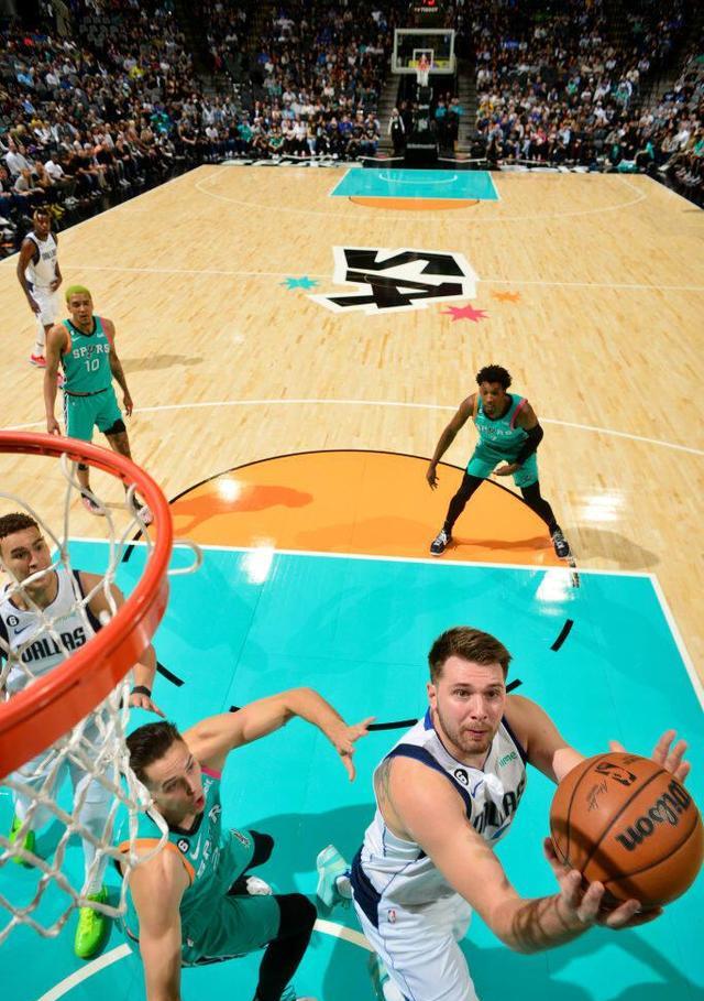 打鸭子游戏单机手机_单机nba游戏 手机游戏_游戏单机手机破解版