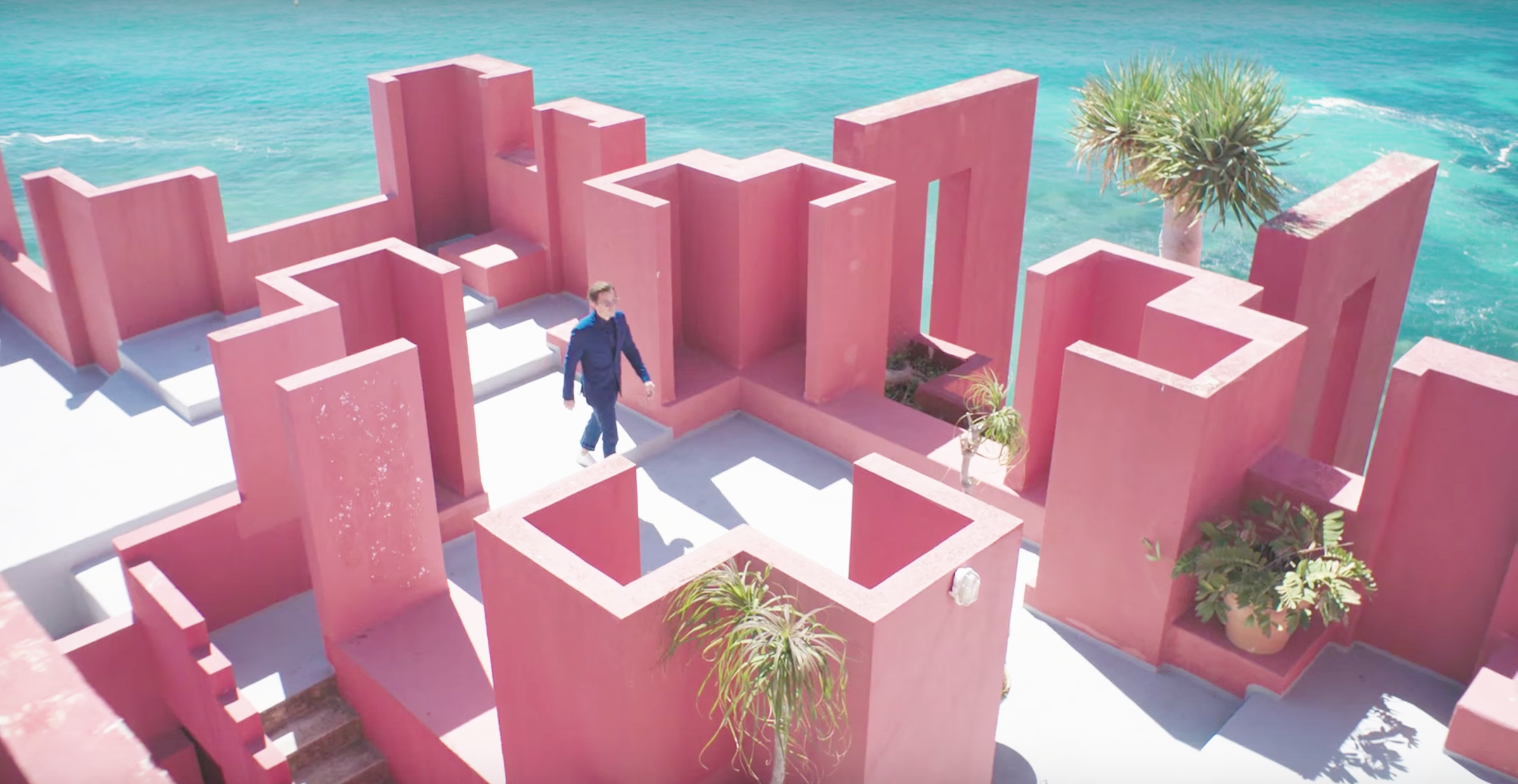 多少人看过魔幻手机游戏_玩魔幻手机游戏_魔幻手机游所为用的手机