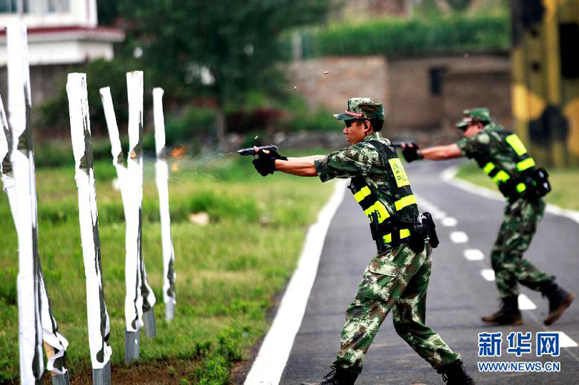 射击大型网络手机游戏推荐_大型网络射击手机游戏_射击大型网络手机游戏