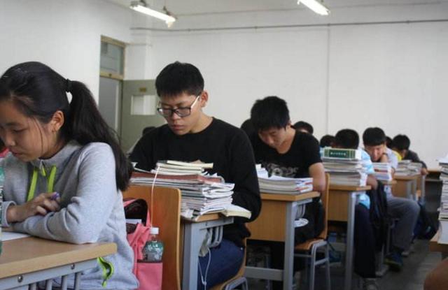 内蒙古高考年龄限制是多少_内蒙古2023年高考政策_内蒙古2023年高考
