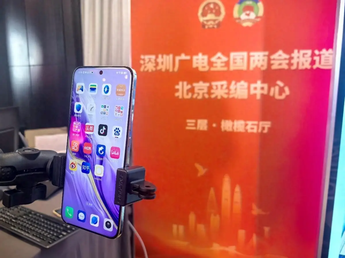 看书玩手机_看书的游戏怎么玩_打游戏看书用什么手机好