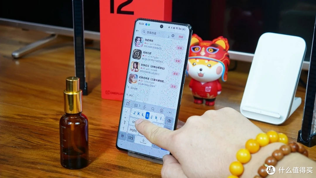 超薄手机能玩游戏吗_又薄又能玩游戏的笔记本_比较薄的游戏手机