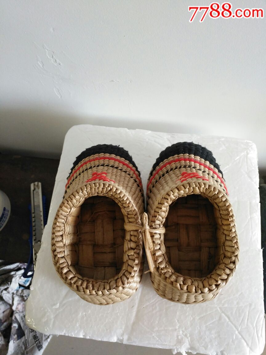 鞋盒小游戏_草鞋游戏手机盒子_用鞋盒子做游戏