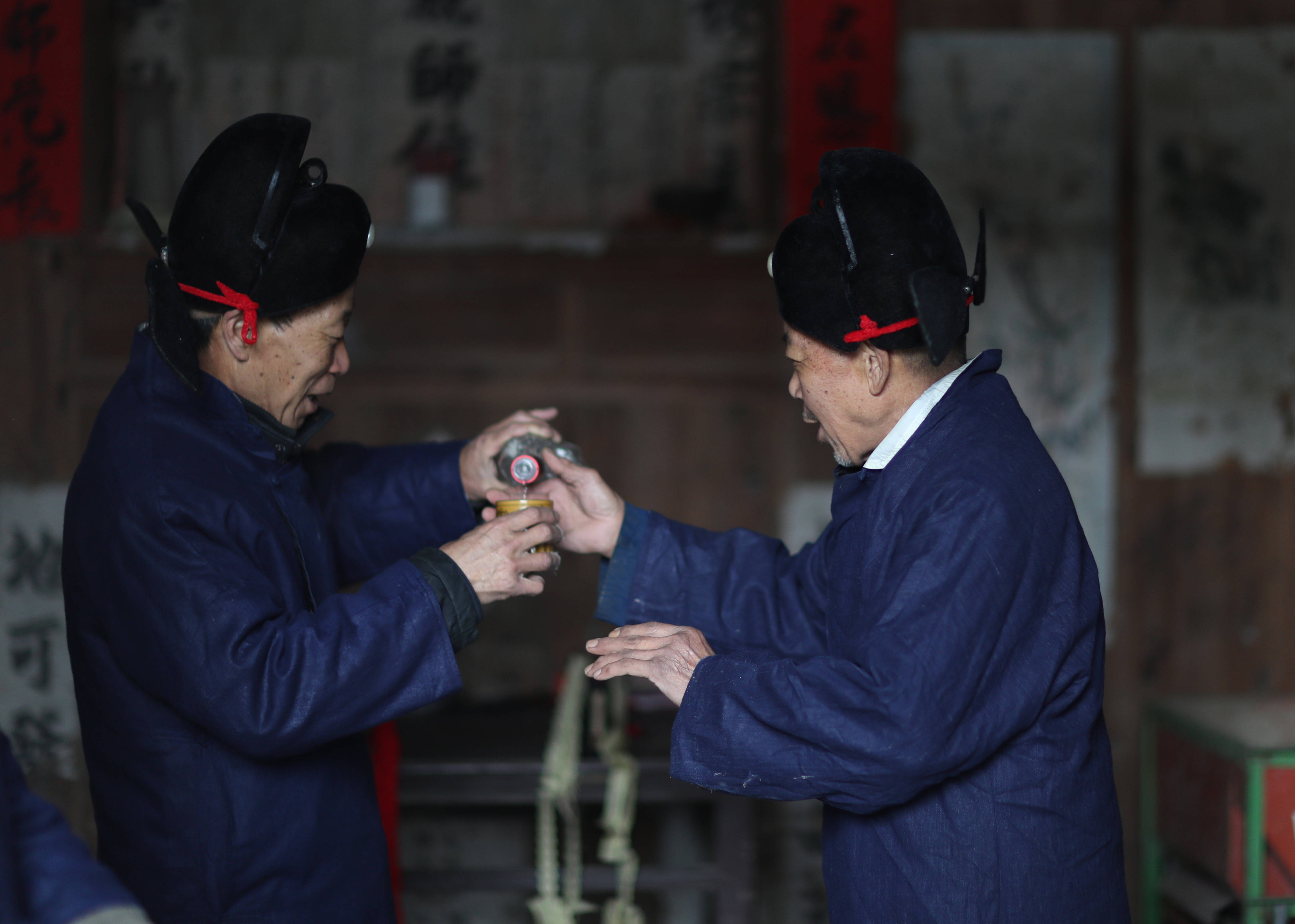 清明时节_时节清明小报图片大全_时节清明的意思是什么