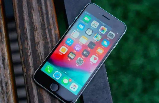 苹果手机打游戏真的好吗_iphone打游戏的手机_不打游戏用苹果哪款手机