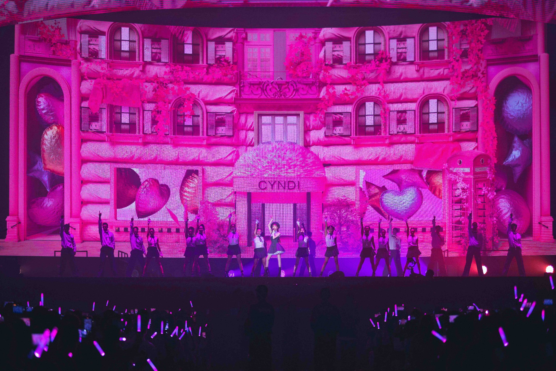 翻牌游戏app_多人翻牌手机游戏_手机翻牌机游戏