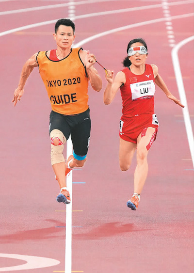 洛克人11_洛克人1代_洛克人8