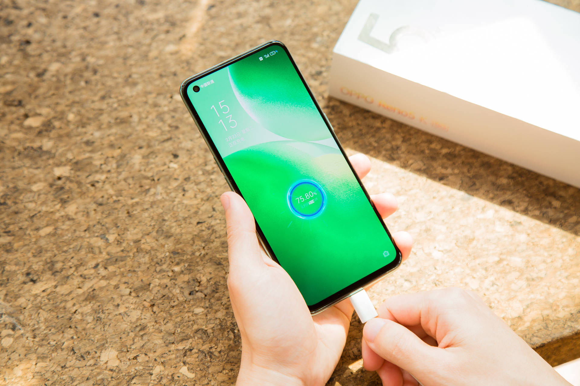 oppo手机玩游戏可以吗_oppo手机打游戏可以吗_oppo手机能打游戏吗