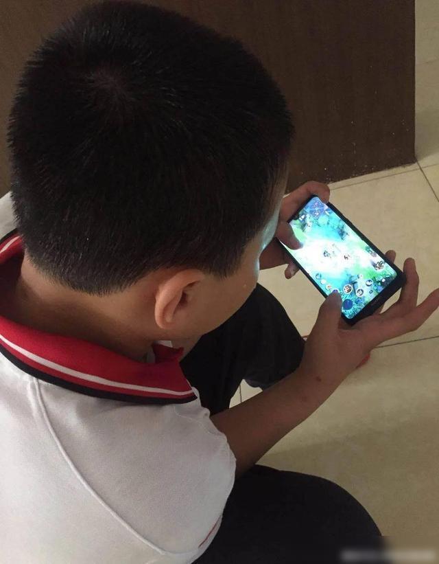 手机游戏玩多了会怎么样_多玩手机游戏平台_多玩手机游戏