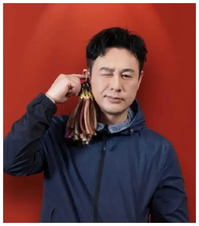 风云代挂下载_代言风云手机游戏的人是谁_风云代言手机游戏