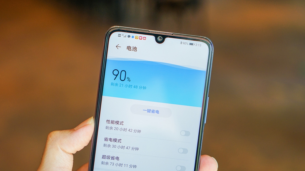 5g手机打游戏卡吗_5g手机性价比高的手机打游戏_5g打游戏好的手机