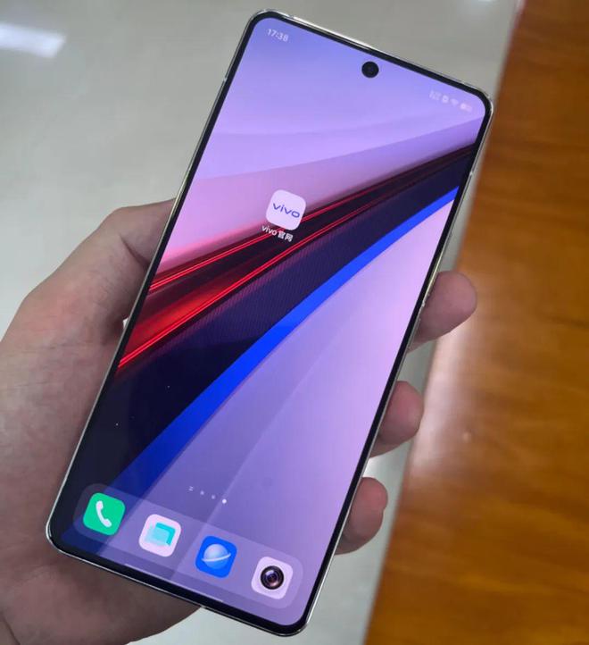 4000左右游戏手机哪个好_4000块游戏手机_4000价位游戏手机