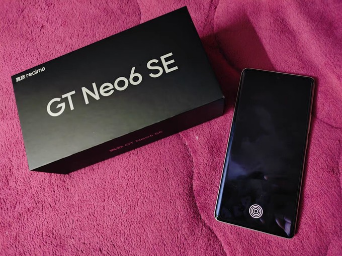 2000内玩游戏手机5g_2000多手机玩游戏哪个好_2千多打游戏手机